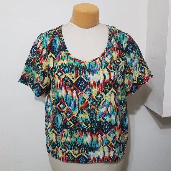 Multi-color oversized crop top